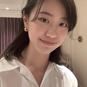 Meet your Posher, Sophia